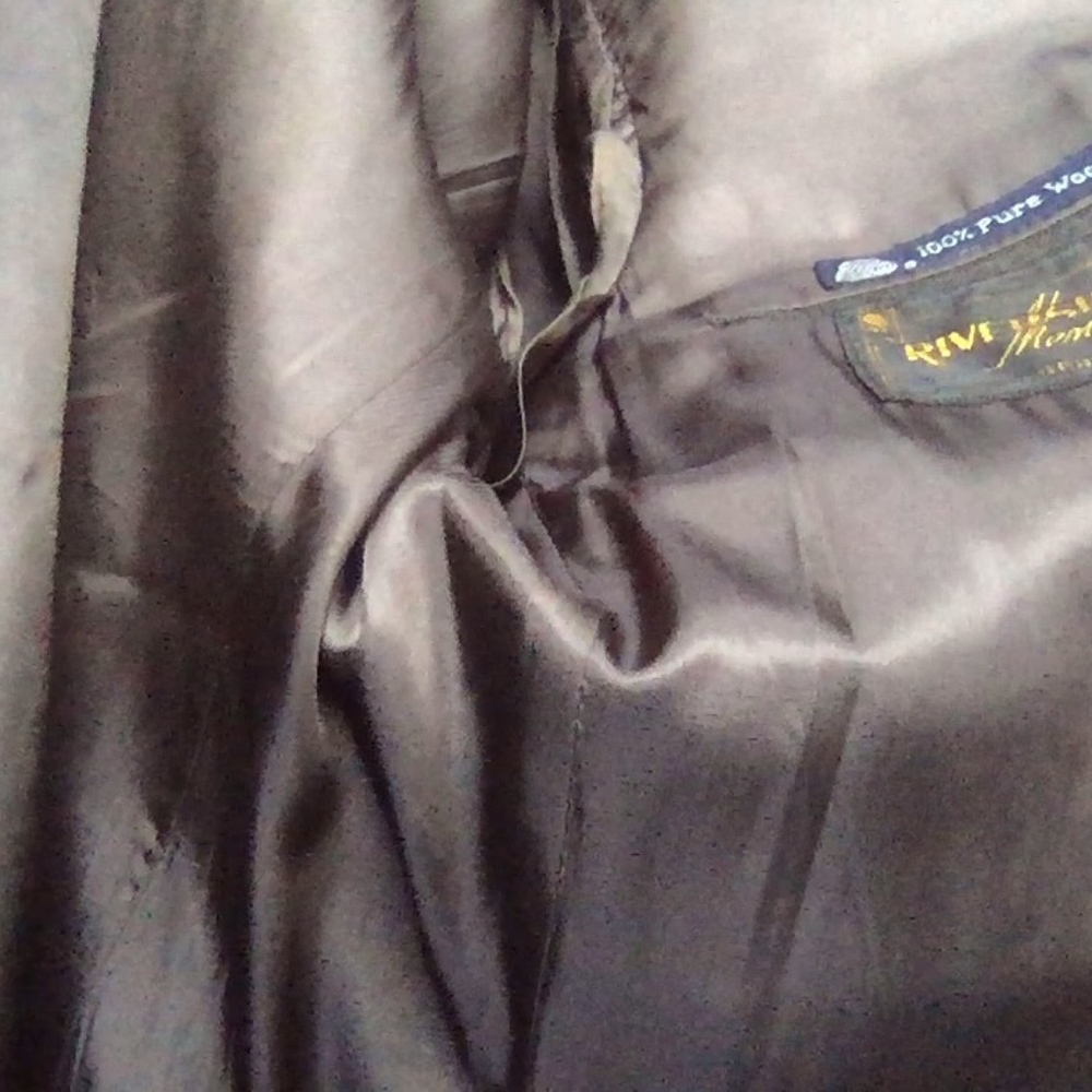 Burberry Men's wool blazer tailored in Buffalo NY